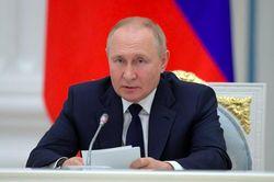 Ông Putin ký sắc lệnh cho phép tất cả công dân Ukraine nhập quốc tịch Nga