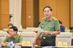 Thượng tướng Trần Quốc Tỏ lý giải việc chậm trả căn cước công dân gắn chip