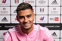 Andreas Pereira chính thức gia nhập Fulham
