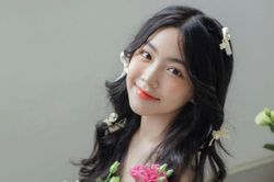 Ái nữ nhà Quyền Linh: Khả năng ngoại ngữ ấn tượng, thường làm phiên dịch cho ba