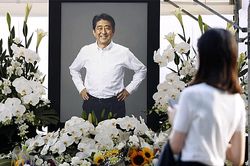 Chính phủ Nhật Bản truy tặng huân chương cao quý nhất cho cố Thủ tướng Abe Shinzo