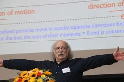 Giáo sư Nobel Vật lý 2016 'gợi ý' giới trẻ Việt Nam cách đoạt giải Nobel