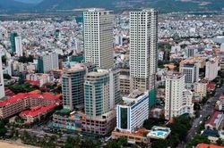 Khánh Hòa khai trừ khỏi Đảng nhiều cựu quan chức sai phạm trong giao 'đất vàng'