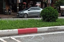 Cảnh sát 'tóm gọn' tài xế ô tô đâm người qua đường nguy kịch rồi bỏ chạy