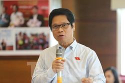 Đại biểu Quốc hội: Quy định mua sắm thiết bị y tế đồ sộ, nhưng chồng lấn, chưa rõ