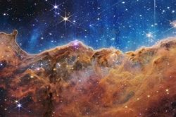 NASA công bố thêm nhiều hình ảnh sắc nét về vũ trụ
