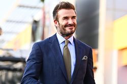 Beckham hấp dẫn thế nào ở tuổi 47