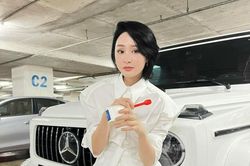 Hiền Hồ lái G63 đi shopping?