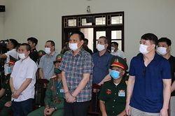 Cựu đại tá quân đội nhận 6,2 tỷ và 560 ngàn USD nói bị ép cung
