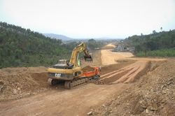 Thi công cao tốc Bắc – Nam: Cần có sự can thiệp kịp thời để giải cứu các doanh nghiệp
