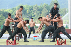 Khai mạc chung kết Hội thi điều lệnh, bắn súng, võ thuật - khu vực phía Bắc