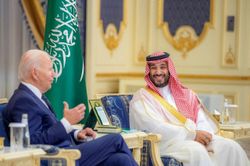 Mang thông điệp củng cố hợp tác, Tổng thống Mỹ còn cứng rắn với Thái tử Saudi Arabia về vụ nhà báo Khashoggi?
