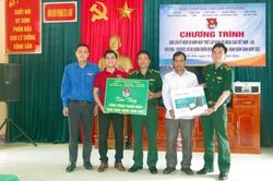 Chính trị - Xã hội An ninh - Quốc Phòng Nhiều hoạt động ý nghĩa trên tuyến biên giới A Lưới