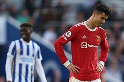 Atletico sẵn sàng giải cứu Ronaldo khỏi MU