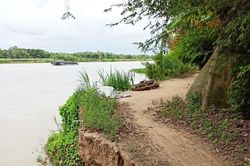 Xuất hiện 2 điểm sạt lở gần nhau ở cồn Vĩnh Trường