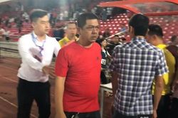Trọng tài FIFA bị CĐV Hải Phòng nhổ nước bọt vào mặt