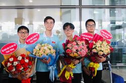 Bộ GD&ĐT chúc mừng thành tích của đội tuyển Olympic Sinh học quốc tế