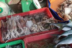 Sợ hãi với thực phẩm bẩn 'tân trang'