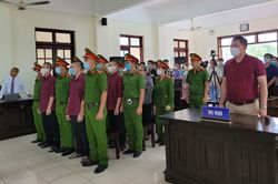 Bị cáo Lê Tùng Vân: 'Chỉ mấy clip ăn thua gì'!