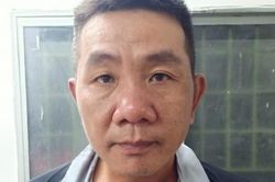 Trinh sát hình sự ở TPHCM bị thương khi bắt kẻ giật dây chuyền nữ du khách