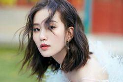 Lưu Thi Thi tái xuất cùng nam diễn viên kém 3 tuổi