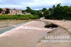 Cứu sống người đàn ông nhảy sông Kỳ Cùng tự tửTin khácĐảm bảo an ninh, an toàn trong hoạt động thanh toán không dùng tiền mặtQuan tâm, gỡ khó cho doanh nghiệp xây dựng trong bối cảnh giá vật liệu tăng cao