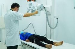 Bảo hiểm y tế hộ gia đình: Càng nhiều người tham gia, mức đóng càng thấp