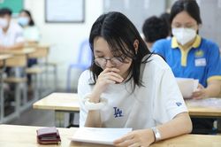 Hoàn thành chấm thi tốt nghiệp THPT: Có bài thi Văn đạt điểm 10