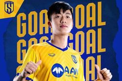 Xem Phan Văn Đức lập siêu phẩm 'ngả bàn đèn' ở V-League