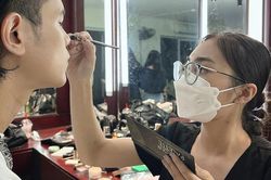 Trở thành chuyên viên hóa trang khi đang là sinh viên