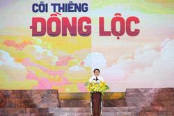 Xúc động chương trình nghệ thuật 'Cõi thiêng Đồng Lộc'