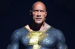 The Rock trong diện mạo siêu anh hùng lực lưỡng