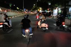 Đêm cuối tuần cùng Cảnh sát 141 hóa trang xử lý vi phạm