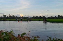 Tìm thấy thi thể bé trai 15 tuổi đuối nước sau khoảng 3 giờ mò tìm