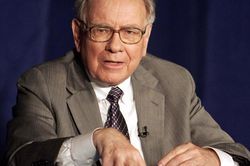 Warren Buffett nghĩ gì khi dốc tiền vào cổ phiếu dầu khí?