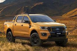 Triệu hồi 1.444 xe Ranger để sửa kính chắn gió