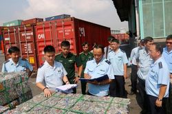 Khởi tố và bắt giam nguyên cán bộ PC03 trong vụ buôn lậu 1.282 container máy móc, thiết bị cũ