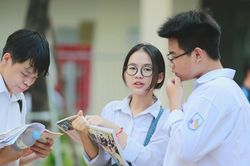 Chuyên gia dự đoán điểm chuẩn tổ hợp xã hội tăng, tự nhiên giảm nhẹ