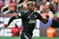 Paul Pogba gặp vận đen khi vừa mới tới Juventus