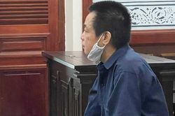 Cầm dao mổ heo đâm con trai tử vong, cha lĩnh án chung thân
