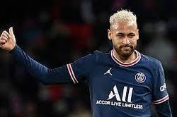 Neymar phải hầu tòa vì tội trốn thuế