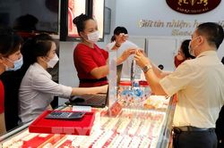 Giá vàng hôm nay 28/7 cập nhật mới nhất