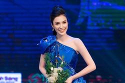Kim Huyền Sâm: Tôi muốn là người truyền cảm hứng và lan tỏa những giá trị tốt đẹp
