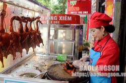 Vịt quay Hồng Xiêm: Xứng danh 'Thương hiệu vàng nông nghiệp Việt Nam'Tin khácNêu cao vai trò lãnh đạo công tác tư tưởng của Đảng trong giai đoạn mơíĐiểm tựa vững chắc cho người lao động