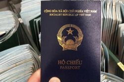 Vì sao Đức tạm thời chưa công nhận mẫu hộ chiếu mới của Việt Nam?