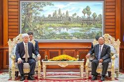 Đoàn đại biểu cấp cao UBTƯ MTTQ Việt Nam thăm và làm việc tại Campuchia