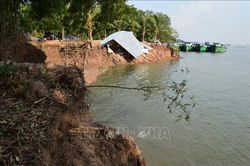 Đồng Tháp: Gần 6.000 hộ sinh sống trong vành đai có nguy cơ sạt lở