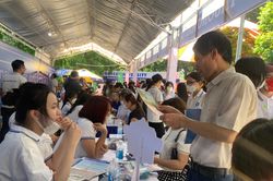 Điểm chuẩn ngành sư phạm top đầu có thể cao hơn nhiều so với 'điểm sàn' 2022