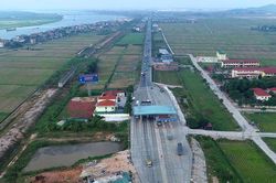 35 hộ dân Hải Dương bị nứt nhà do thi công Quốc lộ 18 nhưng chưa được đền bù