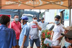 Nhiều tài xế đi hàng trăm km vẫn không hủy được thẻ ePass